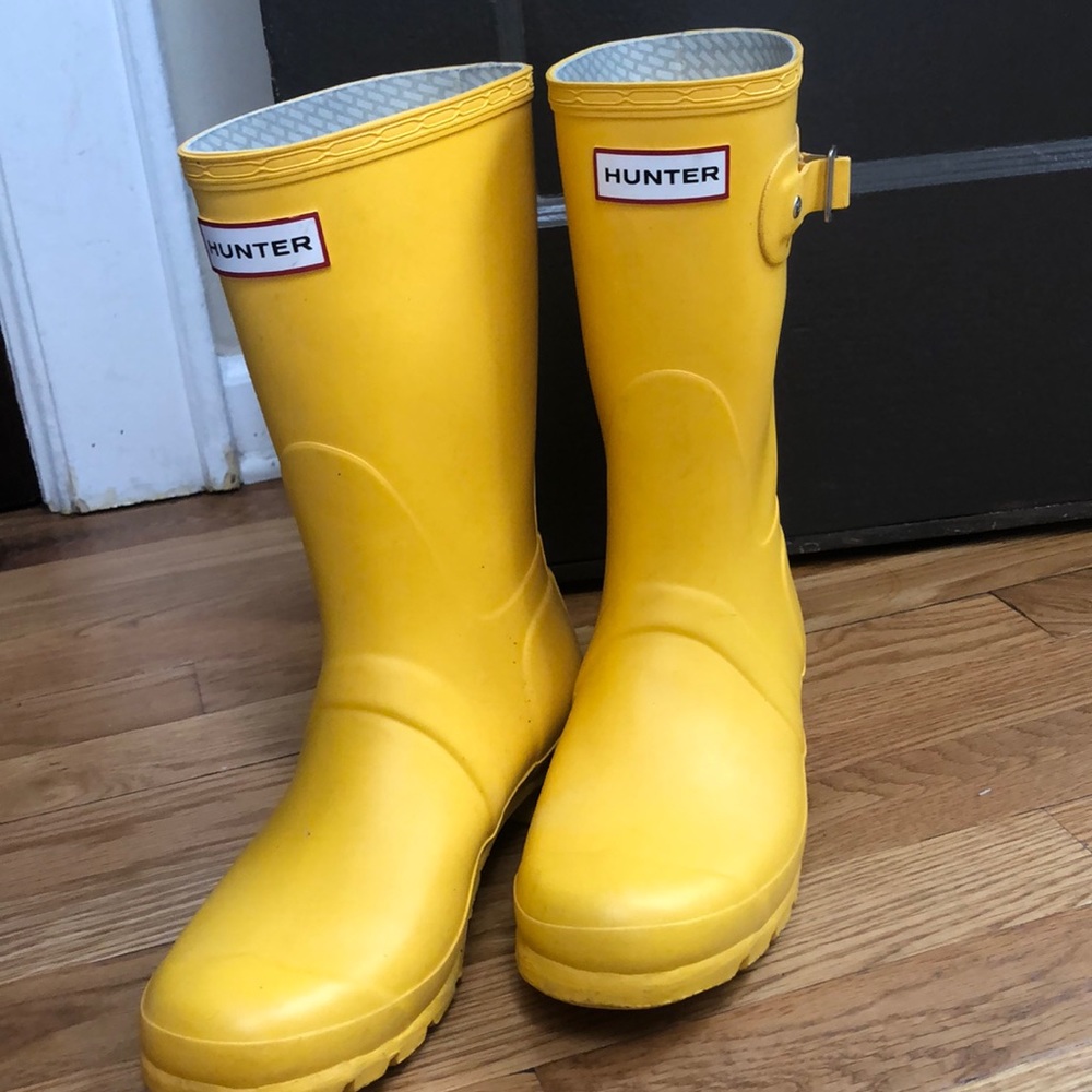 Cute Bright yellow Hunter Rain Boots